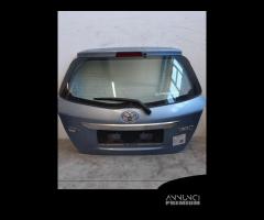 TOYOTA YARIS PORTELLONE POSTERIORE