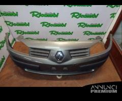 PARAURTI ANTERIORE PER RENAULT MEGANE 2003 - 5