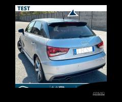 ANTENNA Corta 8cm per AUDI A1 in Fibra di Carbonio