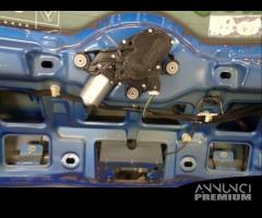 PORTELLONE PER RENAULT MEGANE ANNO 2003 - 6