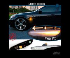 BMW SERIE 5 E60 E61 Frecce Laterali LED DINAMICHE