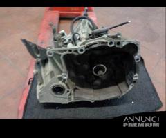 CAMBIO 5 MARCE PER RENAULT CLIO III 1.1 2007