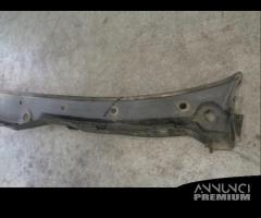 GOCCIOLATOIO PER BMW SERIE 5 E39 2002