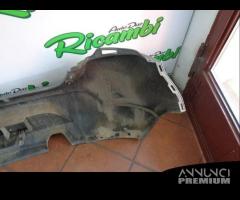 PARAURTI POSTERIORE PER DACIA SANDERO B90 2011 - 6