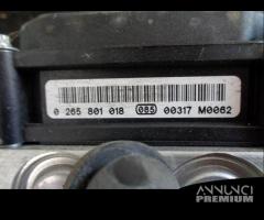 POMPA ABS PER DACIA SANDERO B90 1.5 DCi 2011 - 2