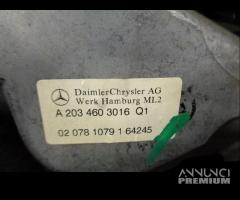 PIANTONE STERZO PER MERCEDES CLASSE C W203 04