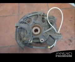 MONTANTE POSTERIORE DESTRO BMW E87 2.0D 2005