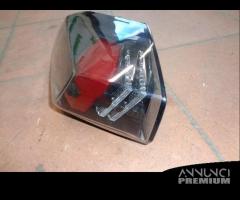 FANALINO POSTERIORE SINISTRO PEUGEOT 2008 2021 - 2