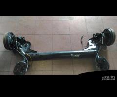 Assale posteriore ford b-max - 1