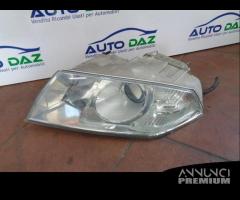 FARO ANTERIORE SINISTRO XENO SKODA OCTAVIA 2006