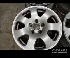 CERCHI IN LEGA AUDI A4 B6 15 X 7 ET 49 2004