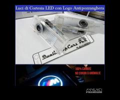 Proiettori LED logo M sottoporta luci cortesia BMW