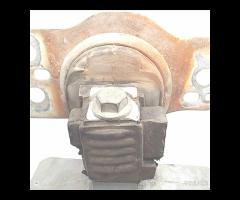 8200108112 Supporto sospensione motore Renault Meg