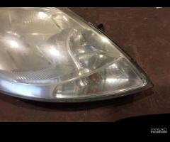 FARO ANTERIORE DESTRO OPEL VIVARO 2001- 2014 - 9