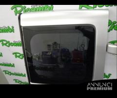 PORTA POSTERIORE DESTRA OPEL VIVARO X83 2003