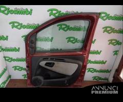 PORTA ANTERIORE DESTRA PER FIAT QUBO 2018