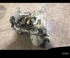 Cambio marce manuale Peugeot 407 2.0 hdi 6M 964392 - 5