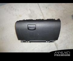 CASSETTO OGGETTI SUBARU OUTBACK 2009