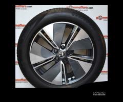 4 cerchi lega skoda enyaq 5LA601025A r19 lt4488