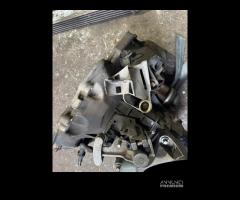 Cambio manuale Opel Corsa 1.4 B 5 M - 8