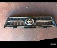 GRIGLIA ANTERIORE RADIATORE TOYOTA RAV4 III 2006-2