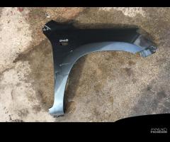 PARAFANGO ANTERIORE DESTRO TOYOTA RAV4 2006-2013