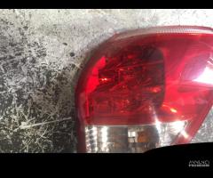 STOP FARO POSTERIORE DESTRO TOYOTA RAV 4 III 2006-