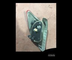 STOP FARO FANALE POSTERIORE DESTRO DX TOYOTA YARIS