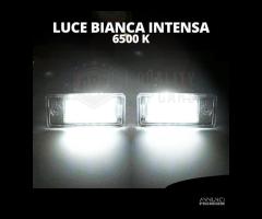 Placchette Luci Targa LED per Audi A8 4H Canbus - 6