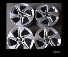 4 cerchi lega audi a3 2022 s3 r17 lt4304