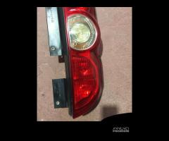 FAROPOSTERIORE DX DESTRO FIAT DOBLO 2010 - 3