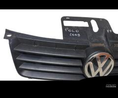 MASCHERINA ANTERIORE VOLKSWAGEN Polo 4Â° Serie (01 - 2