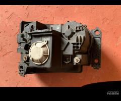 Faro anteriore destro LAND ROVER DISCOVERY (2007) - 7