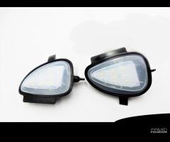 Placche LED Luci Sotto Specchietto per VW Tiguan