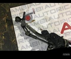 Motorino tergicristalli anteriore citroen c3 2012