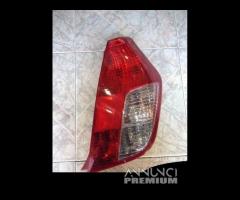 Fanale posteriore destro hyundai i10