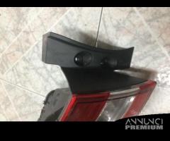 Fanale faro posteriore sinistro renault clio