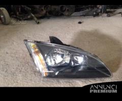 Faro anteriore destro ford focus ll - 1