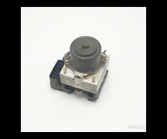 84440-2670 centralina pompa ABS freni Mitsubishi P - 3