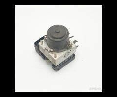 84440-2670 centralina pompa ABS freni Mitsubishi P - 4