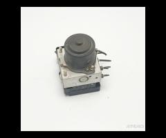 84440-2670 centralina pompa ABS freni Mitsubishi P