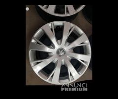 4 cerchi ferro peugeot 208 c3 r15 ft649