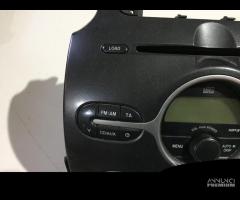 Stereo mazda 2 de