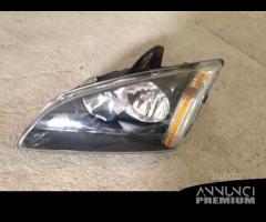 Faro anteriore sinistro ford focus ll - 1