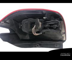 STOP FANALE POSTERIORE SINISTRO RENAULT Scenic Ser