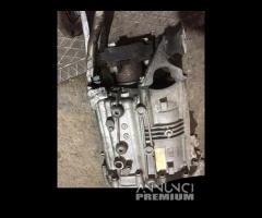 Cambio manuale BMW SERIE 1 E87 120 D (2005) - 17