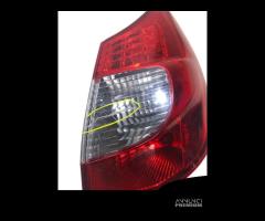 STOP FANALE POSTERIORE DESTRO RENAULT Scenic Serie - 4