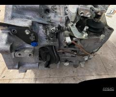 Cambio manuale Mazda 5 2.0 MZR-CD 16V 6 marce - 7