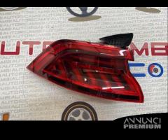 Fanale posteriore sinistro Audi Q8 SQ8 (2018->)