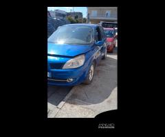 Ricambi usati renault scenic 2008 diesel